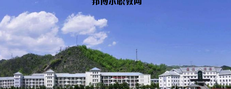 欒川中等職業(yè)學校2021年報名條件、招生要求、招生對象