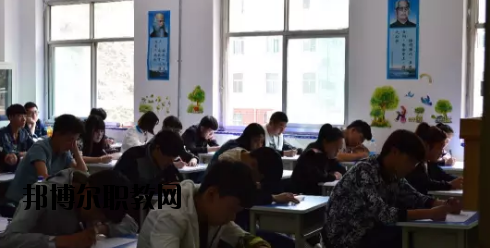 甘肅農(nóng)墾中等專業(yè)學(xué)校2020年學(xué)費(fèi)、收費(fèi)多少