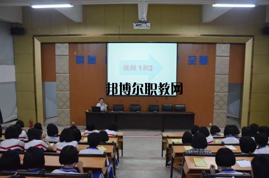 崇義職業(yè)中等專業(yè)學(xué)校2020年報名條件、招生要求、招生對象 