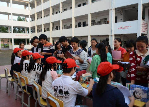 贛縣職業(yè)中等專業(yè)學(xué)校2020年報(bào)名條件、招生要求、招生對(duì)象