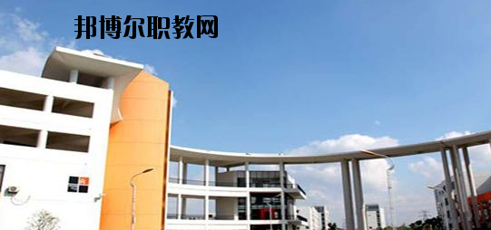 蕭然職業(yè)高級(jí)中學(xué)2020年報(bào)名條件、招生要求、招生對(duì)象