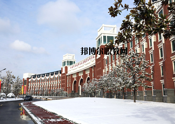 南通體臣衛(wèi)生學(xué)校2020年報名條件、招生要求、招生對象