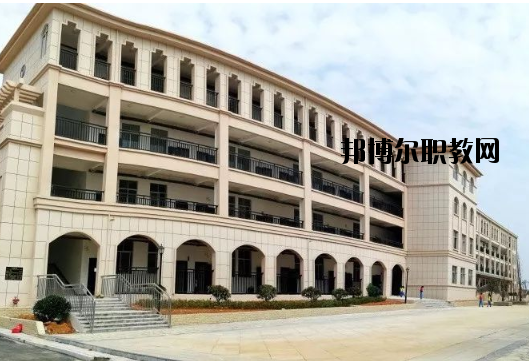 德安中等職業(yè)技術(shù)學(xué)校2020年報名條件、招生要求、招生對象