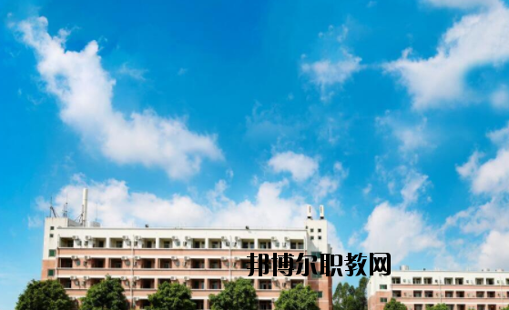 廣州藍(lán)天高級(jí)技工學(xué)校怎么樣、好不好