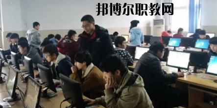 武都職業(yè)中學2020年學費、收費多少