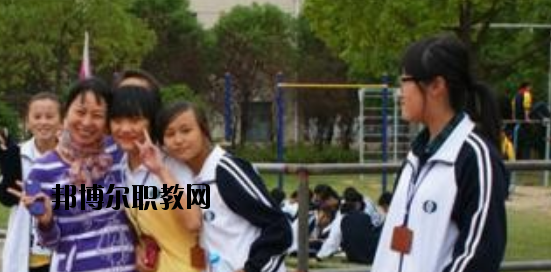 石家莊新世紀(jì)中等專業(yè)學(xué)校怎么樣、好不好