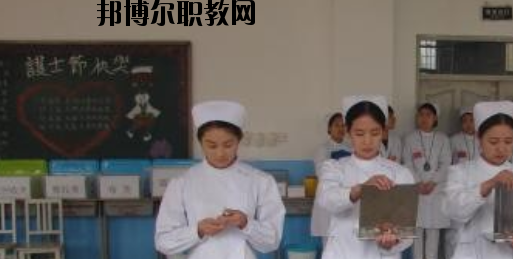 石家莊華醫(yī)醫(yī)學(xué)中等專業(yè)學(xué)校2020年報(bào)名條件、招生要求、招生對(duì)象