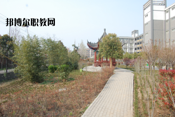 許昌工商管理學(xué)校2021年報(bào)名條件、招生要求、招生對象