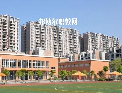 眉山衛(wèi)生職業(yè)學校2020年招生辦聯(lián)系電話