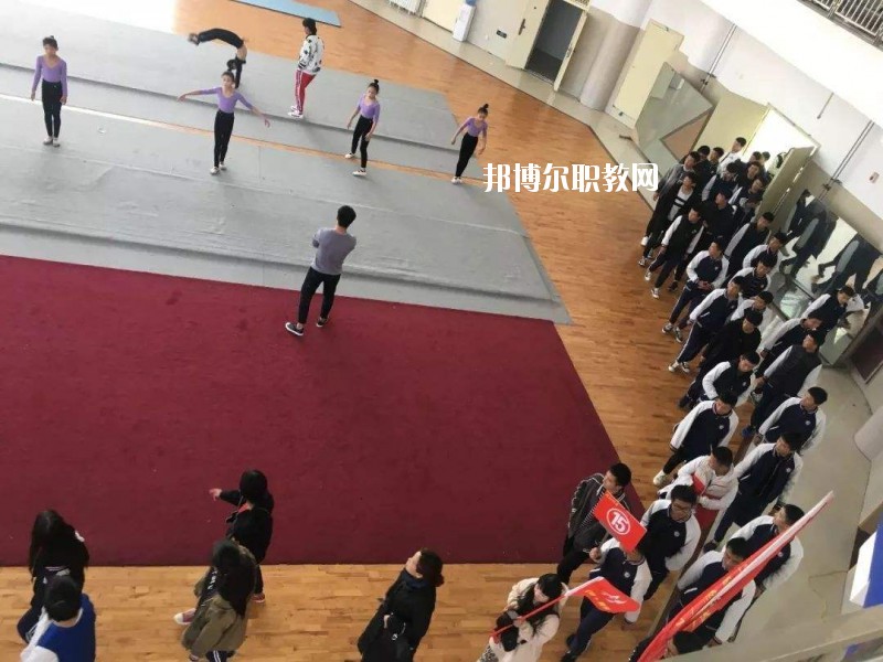 濮陽雜技藝術(shù)學(xué)校2021年學(xué)費(fèi)、收費(fèi)多少
