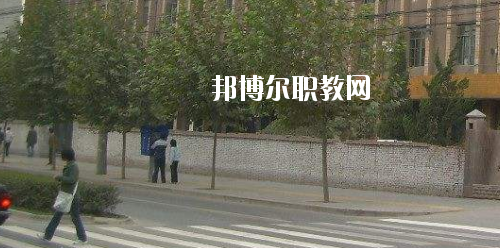 西安鐵路高級技工學(xué)校2020年報名條件、招生要求、招生對象