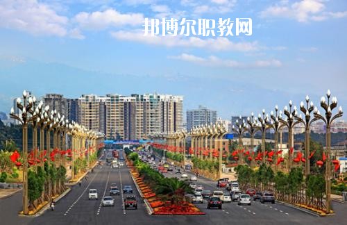 西昌鐵路高級技工學(xué)校2020年報名條件、招生要求、招生對象
