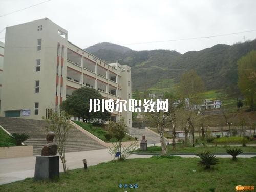 西昌交通技工學校2020年報名條件、招生要求、招生對象