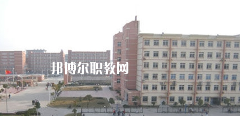 南寧九三中等職業(yè)學(xué)校2020年報(bào)名條件、招生要求、招生對(duì)象