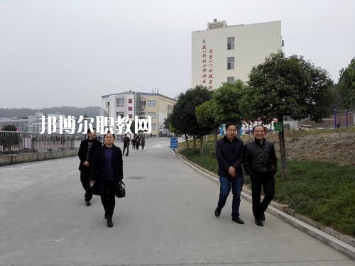 綿陽游仙職業(yè)教育中心2020年報(bào)名條件、招生要求、招生對(duì)象