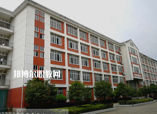 合肥通用技術(shù)學(xué)校2020年報名條件、招生要求、招生對象