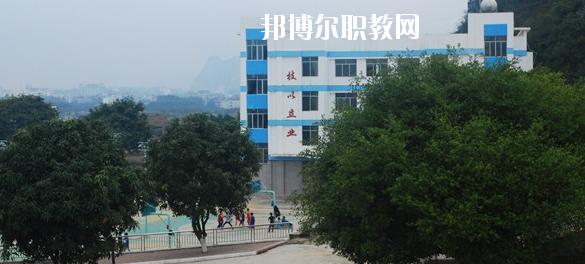 扶綏縣職業(yè)技術學校怎么樣、好不好