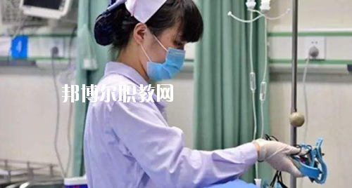 貴州2020年衛(wèi)校適合女生學嗎