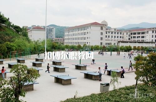 四川劍閣職業(yè)高級中學(xué)校2020年報名條件、招生要求、招生對象