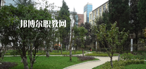 貴陽白云區(qū)職業(yè)技術(shù)學(xué)校怎么樣，好不好