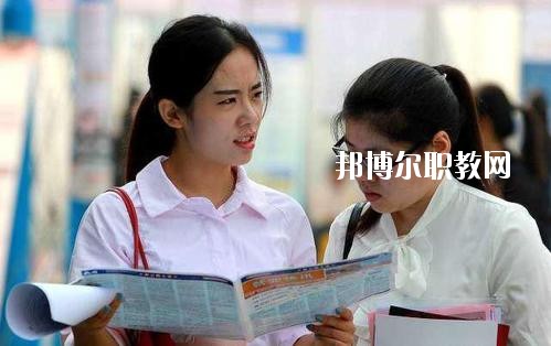 四川2020年讀幼師學(xué)?？梢钥即髮W(xué)嗎