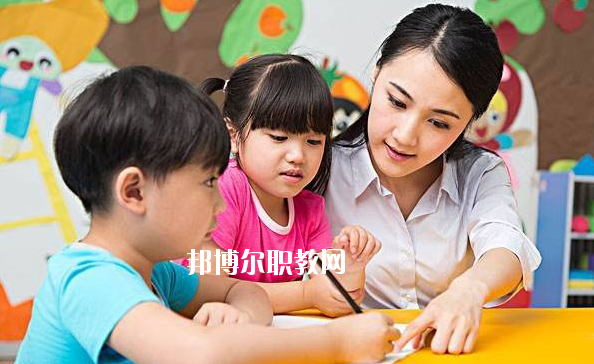 湖北2020年幼師學校學什么專業(yè)有前途