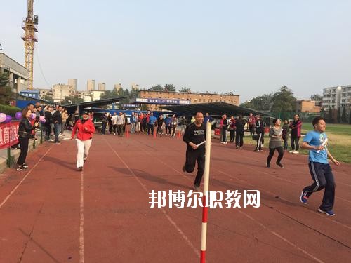 洛陽市體育運(yùn)動(dòng)學(xué)校2021年報(bào)名條件、招生要求、招生對象