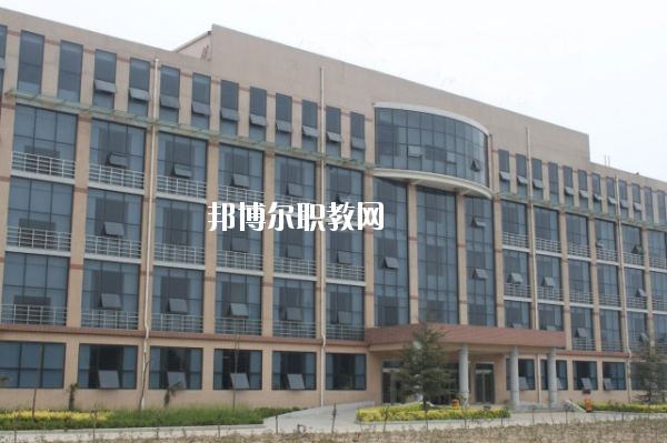 新鄉(xiāng)測(cè)繪中等專業(yè)學(xué)校2021年報(bào)名條件、招生要求、招生對(duì)象