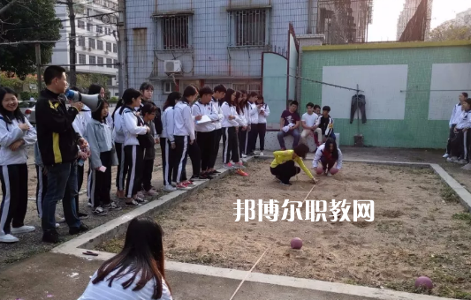 汕頭經(jīng)貿(mào)職業(yè)技術(shù)學校2021年報名條件、招生要求、招生對象