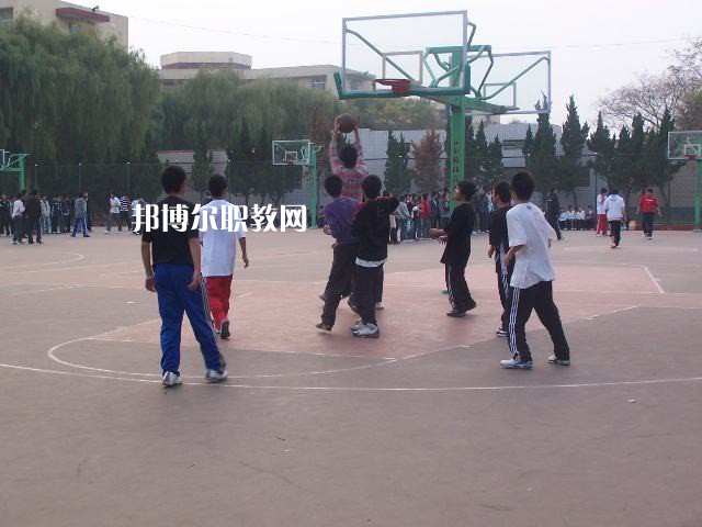濮陽(yáng)市油田職業(yè)中等專業(yè)學(xué)校2021年報(bào)名條件、招生要求、招生對(duì)象