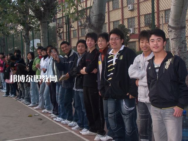 濮陽市油田職業(yè)中等專業(yè)學(xué)校怎么樣、好不好
