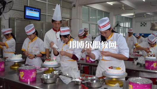 廣東廚藝技工學(xué)校2021年報(bào)名條件、招生要求、招生對(duì)象