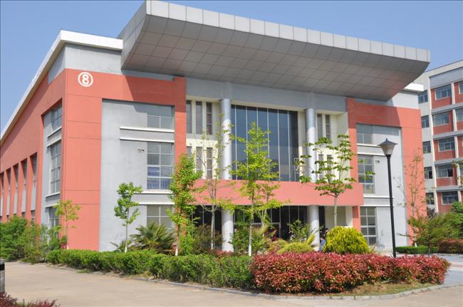 江蘇省東海中等專業(yè)學校怎么樣、好不好