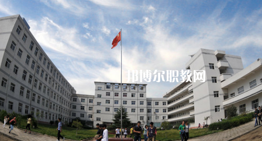 桐城中華職業(yè)學(xué)校2021年報(bào)名條件、招生要求、招生對象