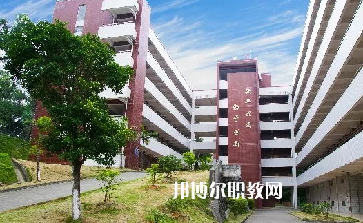 韶關(guān)中等職業(yè)技術(shù)學校2021年報名條件、招生要求、招生對象