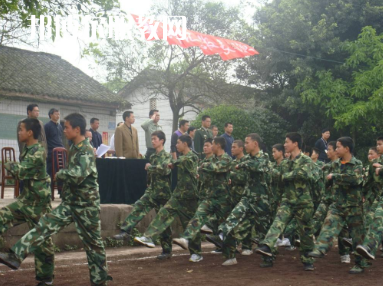 重慶市潼南縣闇公職業(yè)高級中學(xué)2021年報名條件、招生要求、招生對象