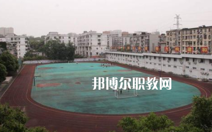重慶廣播電視中等專業(yè)學(xué)校2021年報(bào)名條件、招生要求、招生對象