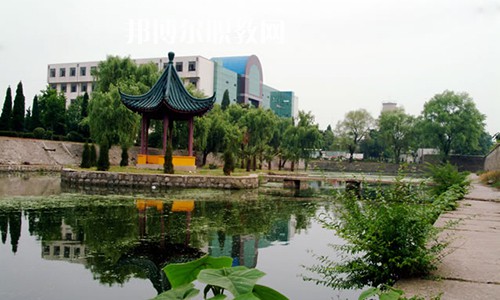 安徽理工技師學(xué)院2021年報(bào)名條件、招生要求、招生對(duì)象