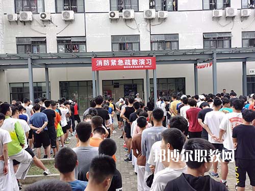 揚州市體育運動學(xué)校2021年報名條件、招生要求、招生對象