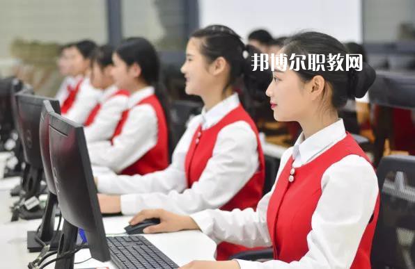 云龍縣民族職業(yè)高級(jí)中學(xué)2021年學(xué)費(fèi)、收費(fèi)多少