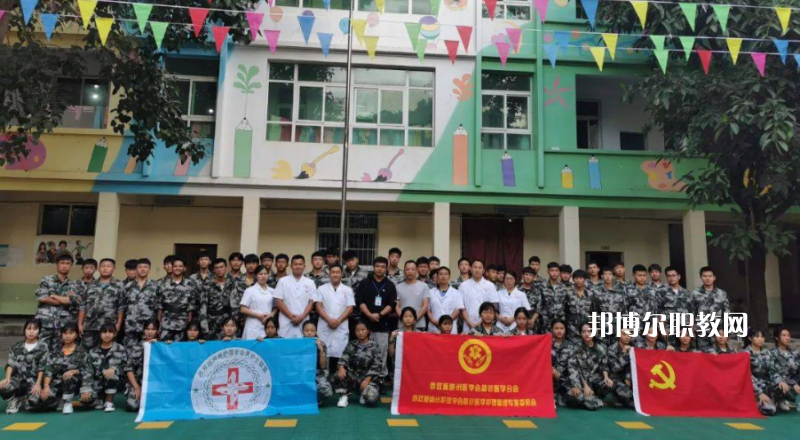 西雙版納經(jīng)濟(jì)管理職業(yè)學(xué)校2021年報(bào)名條件、招生要求、招生對(duì)象
