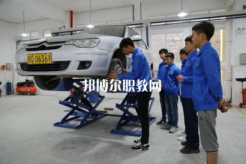 成都2021年中專汽修學(xué)校專業(yè)有哪些
