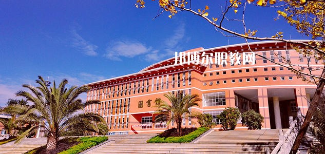 保山中醫(yī)藥高等專(zhuān)科學(xué)校2021年招生錄取分?jǐn)?shù)線(xiàn)