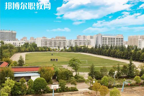 曲靖財(cái)經(jīng)學(xué)校怎么樣、好不好