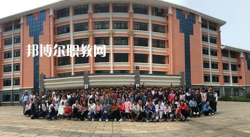 云南民族中等專業(yè)學校2021年報名條件、招生要求、招生對象