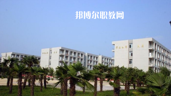 云南夏蒙衛(wèi)生學(xué)校2021年報名條件、招生要求、招生對象