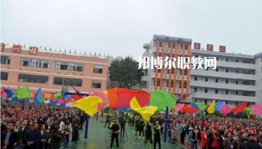 四川2021年學(xué)前教育學(xué)校什么專(zhuān)業(yè)有前途