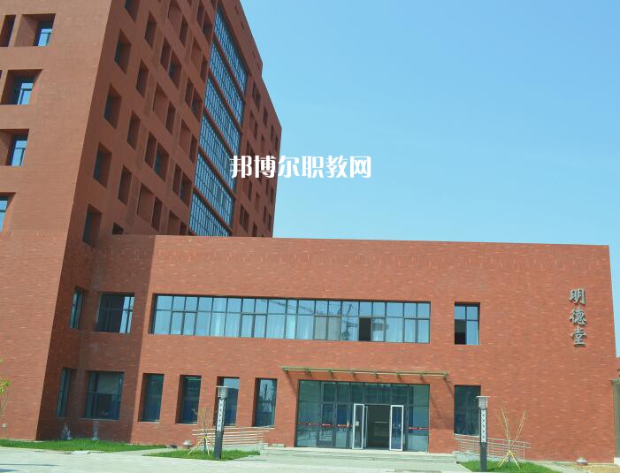 張家口機(jī)械工業(yè)學(xué)校2022年報名條件、招生要求、招生對象
