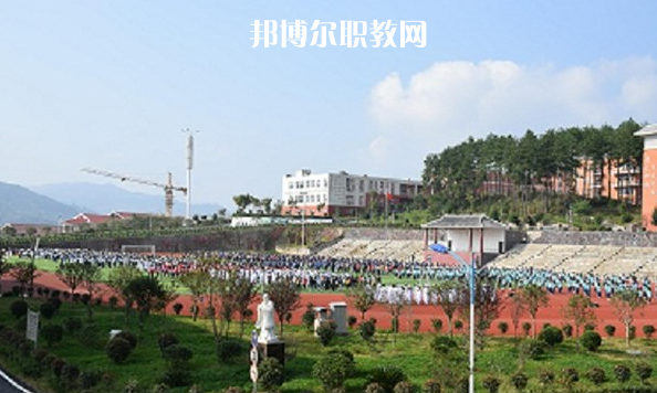 德慶縣中等職業(yè)學(xué)校怎么樣、好不好
