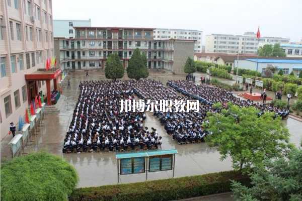 西峰職業(yè)中等專業(yè)學(xué)校2022年報(bào)名條件、招生要求、招生對(duì)象